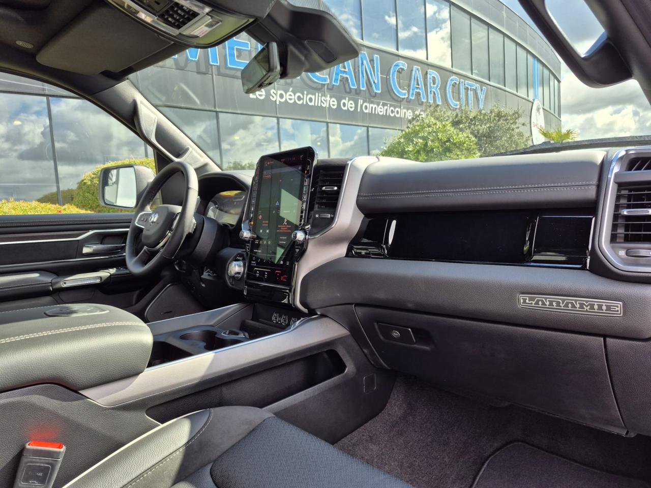 DODGE RAM 1500 CREW LARAMIE SPORT NIGHT EDITION AIR