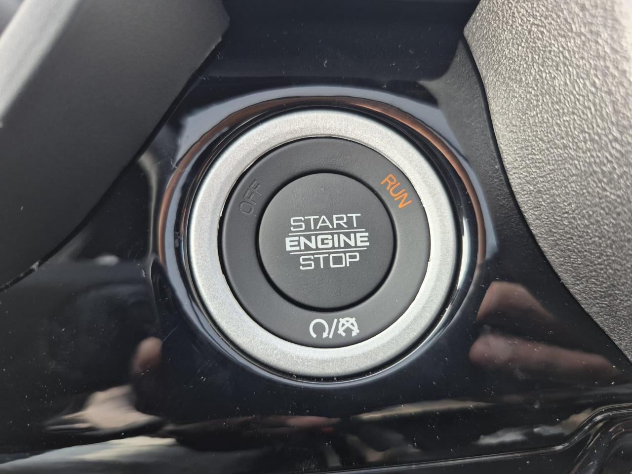 DODGE RAM 1500 CREW LARAMIE SPORT NIGHT EDITION AIR RAMBOX HAYON MULTI