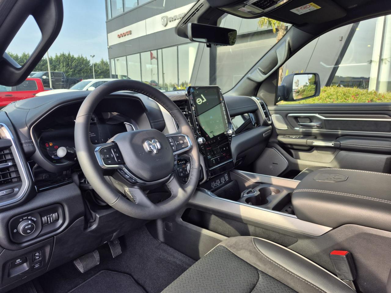 DODGE RAM 1500 CREW LARAMIE SPORT NIGHT EDITION AIR RAMBOX HAYON MULTI