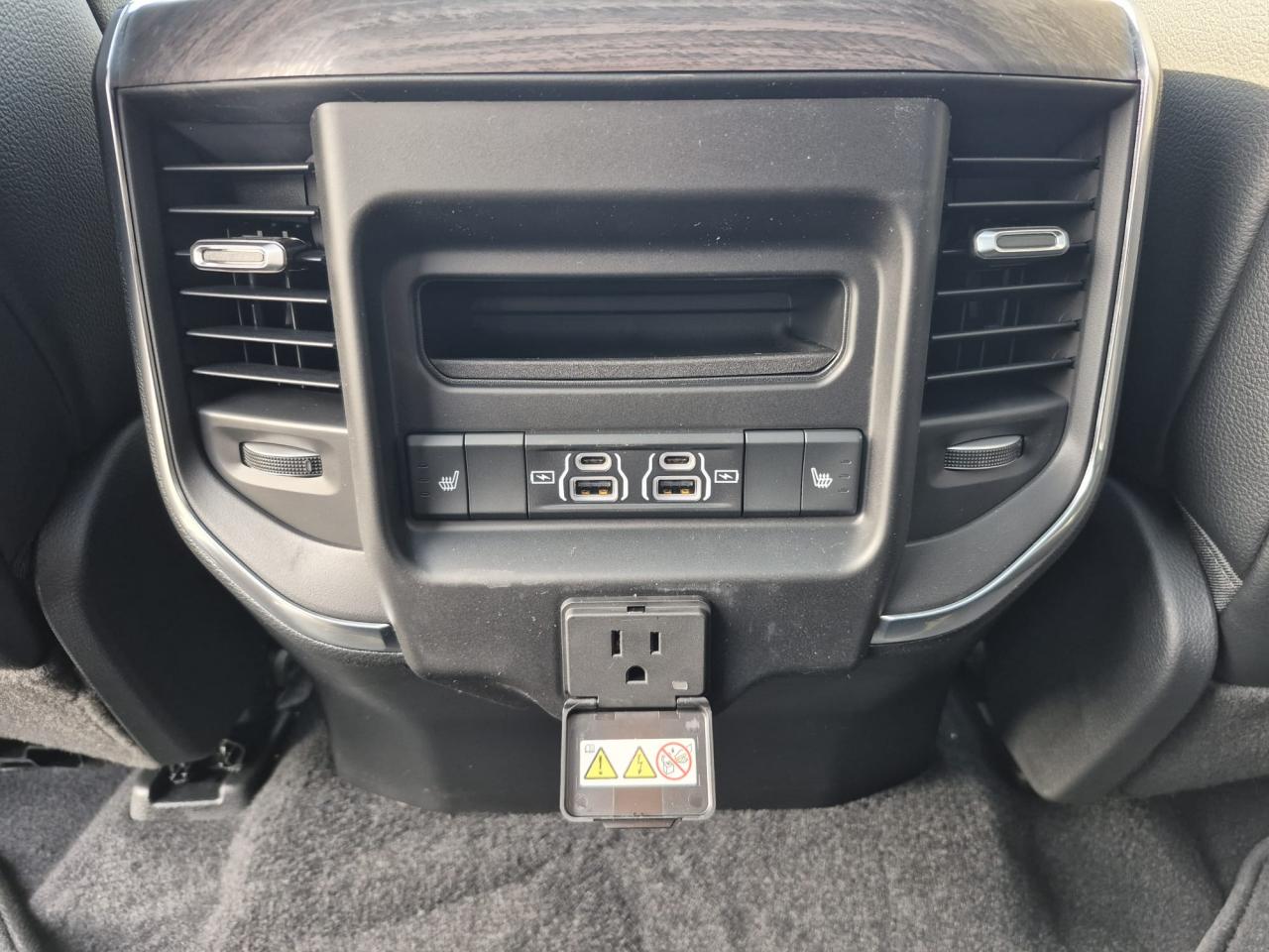 DODGE RAM 1500 CREW LARAMIE SPORT NIGHT EDITION AIR RAMBOX HAYON MULTI