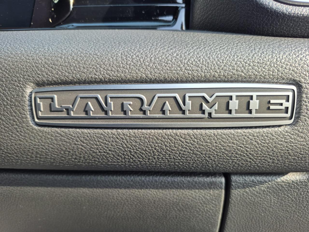 DODGE RAM 1500 CREW LARAMIE SPORT NIGHT EDITION AIR RAMBOX HAYON MULTI