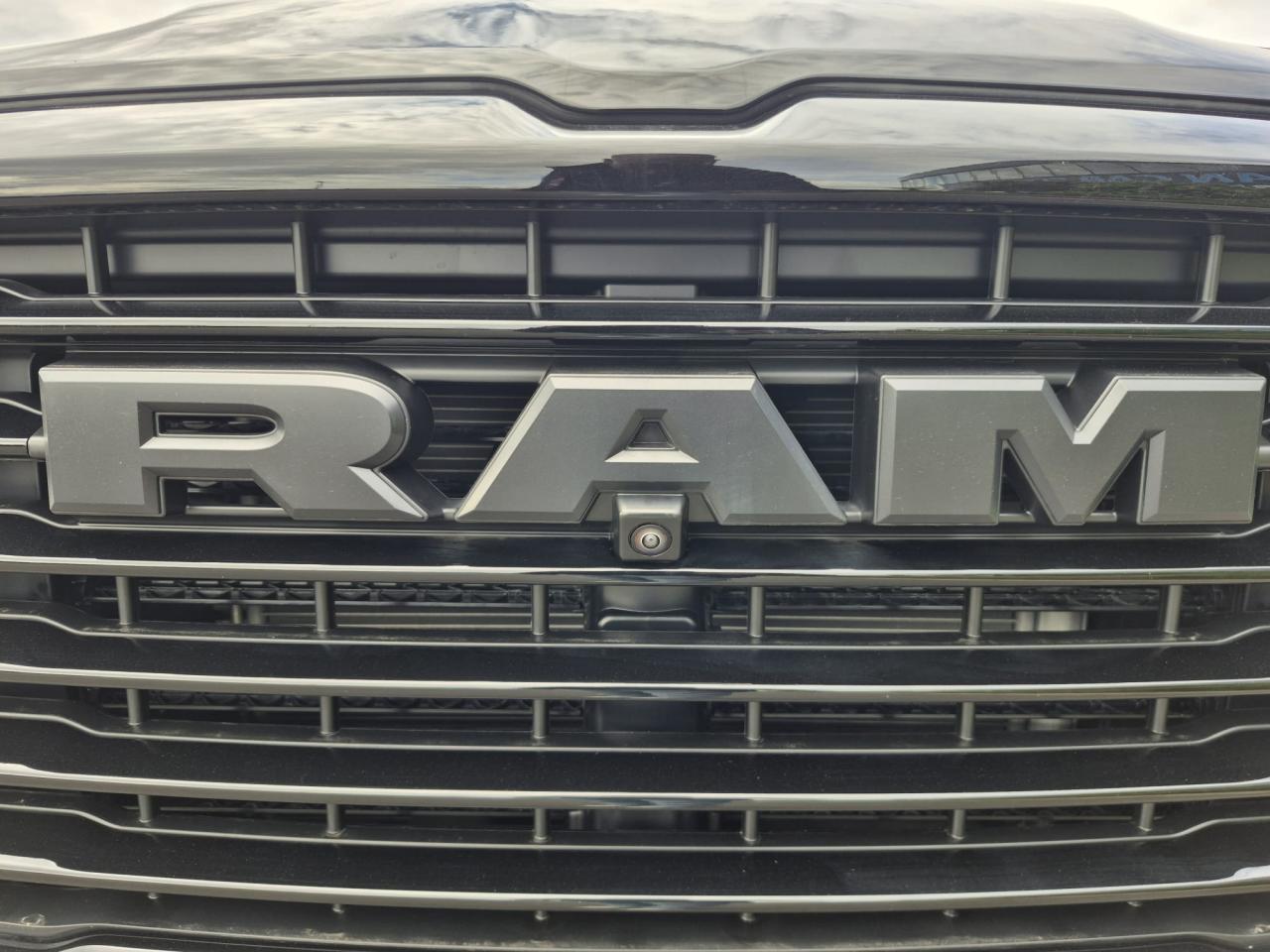 DODGE RAM 1500 CREW LARAMIE SPORT NIGHT EDITION AIR RAMBOX HAYON MULTI