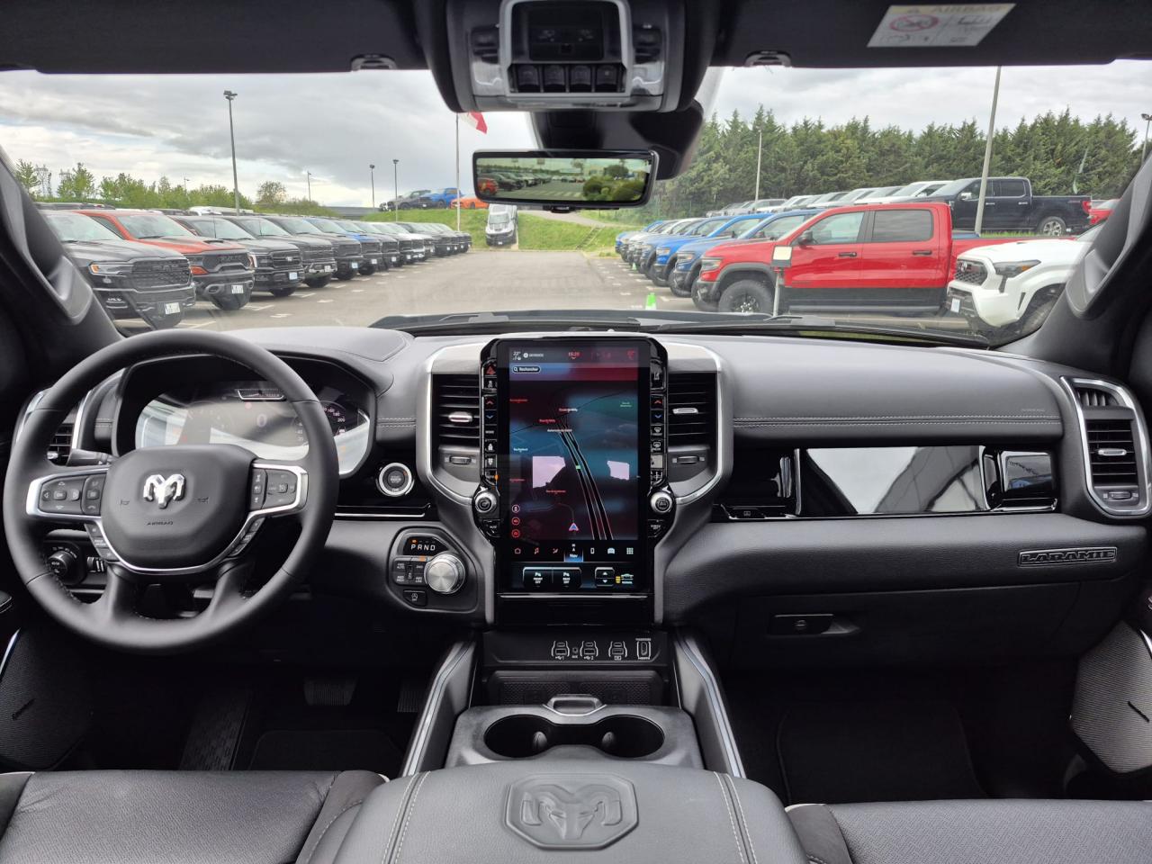 DODGE RAM 1500 CREW LARAMIE SPORT NIGHT EDITION AIR RAMBOX HAYON MULTI