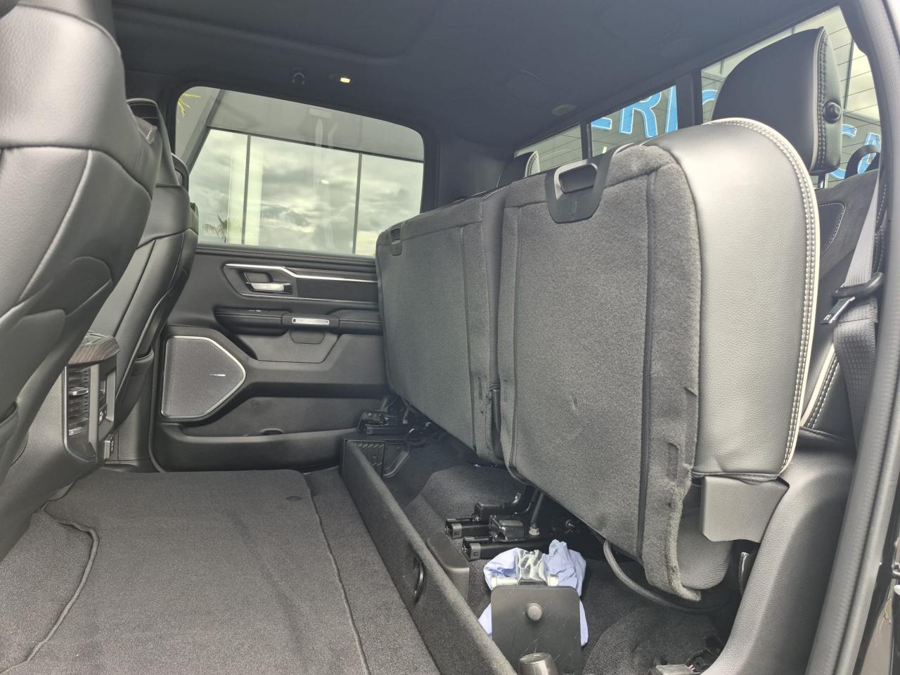 DODGE RAM 1500 CREW LARAMIE SPORT NIGHT EDITION AIR RAMBOX HAYON MULTI