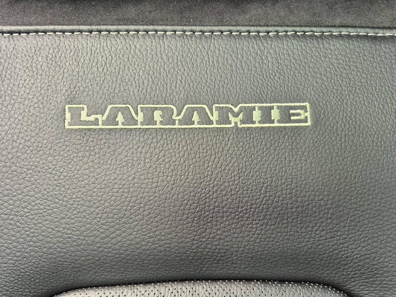 DODGE RAM 1500 CREW LARAMIE SPORT NIGHT EDITION AIR RAMBOX HAYON MULTI