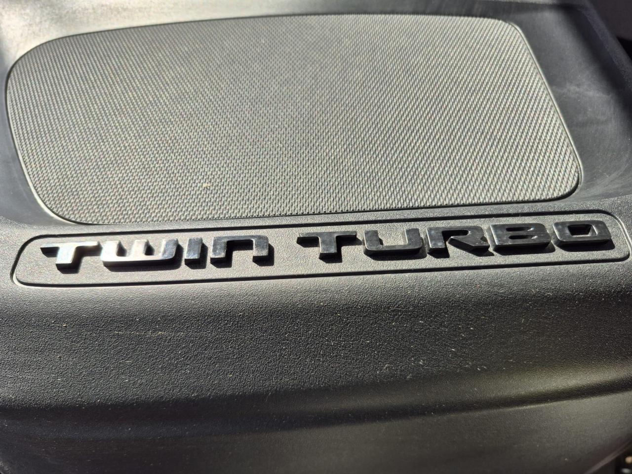 DODGE RAM 1500 CREW LARAMIE SPORT NIGHT EDITION AIR RAMBOX HAYON MULTI