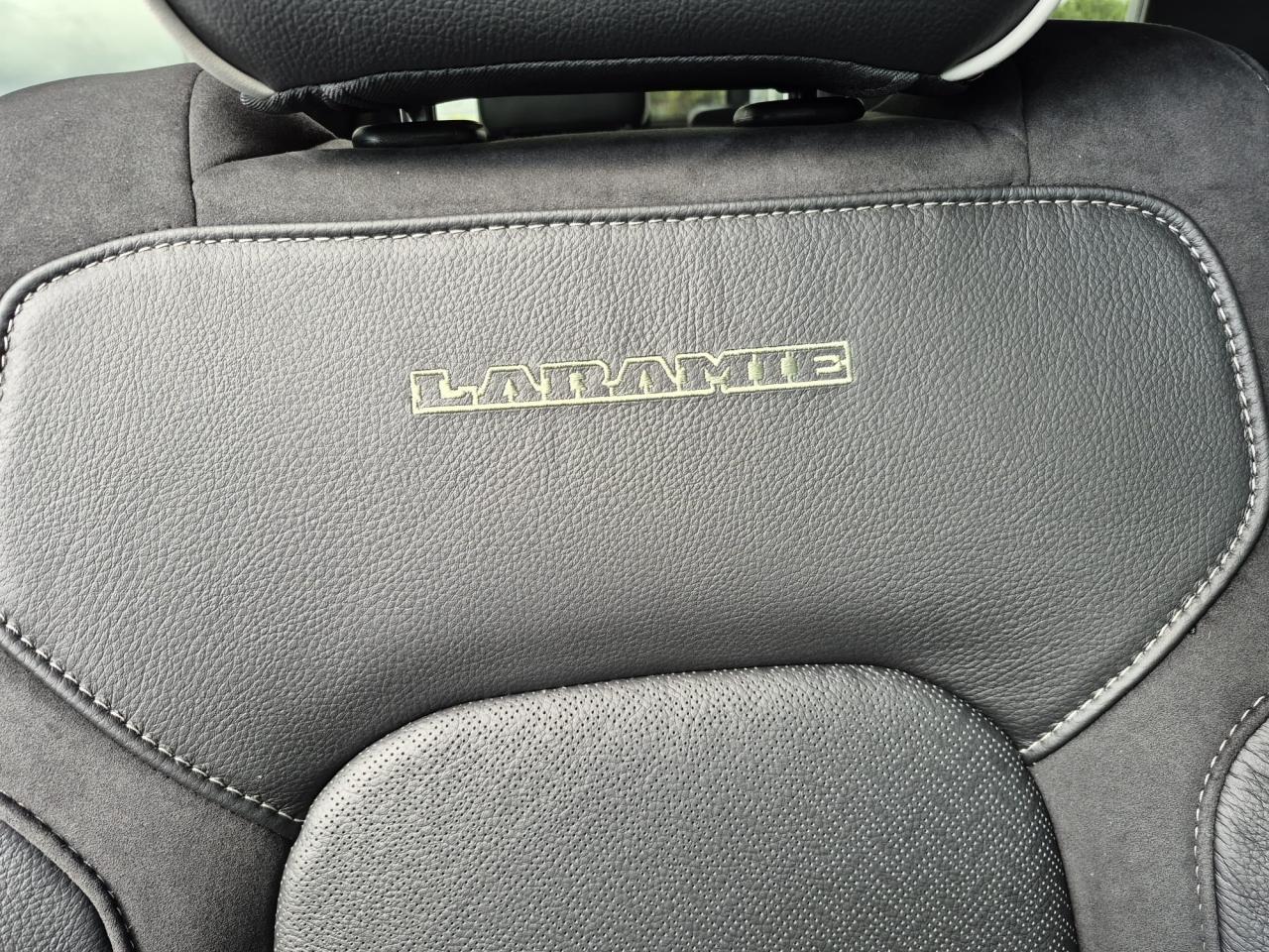 DODGE RAM 1500 CREW LARAMIE SPORT NIGHT EDITION AIR RAMBOX HAYON MULTI