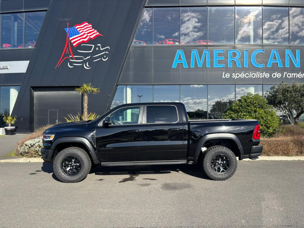 DODGE RAM RHO