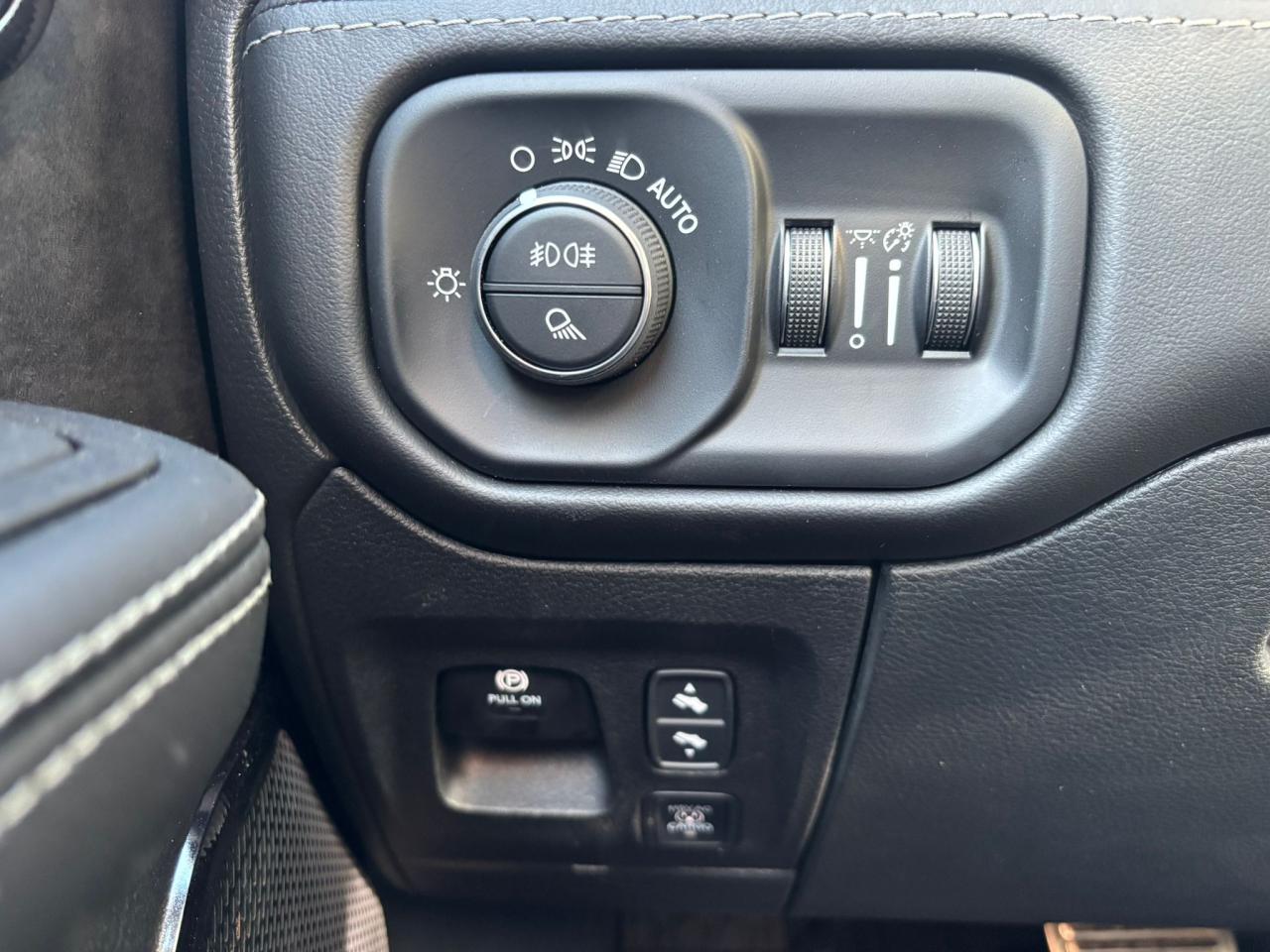 DODGE RAM RHO
