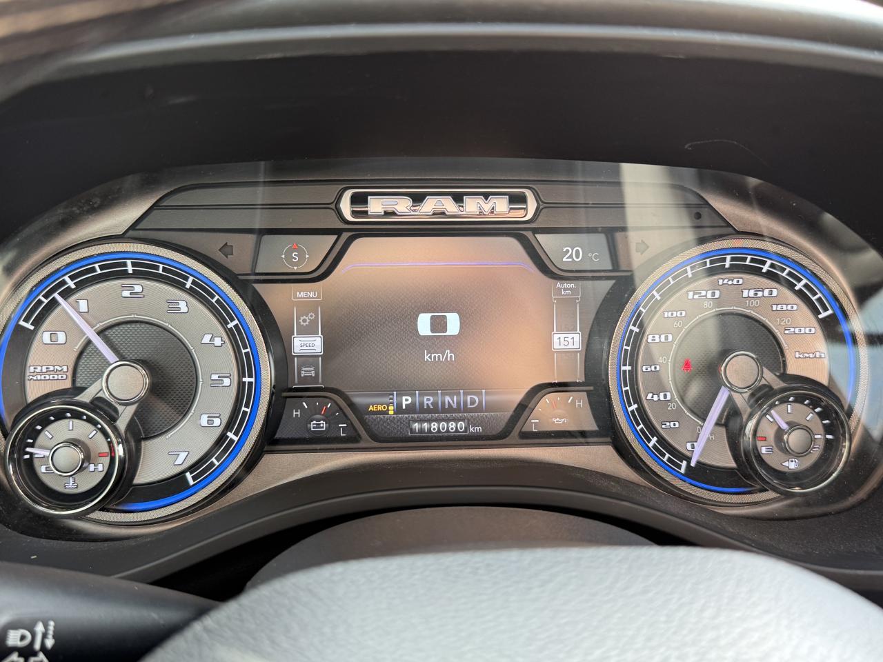 DODGE RAM 1500 CREW LIMITED NIGHT EDITION