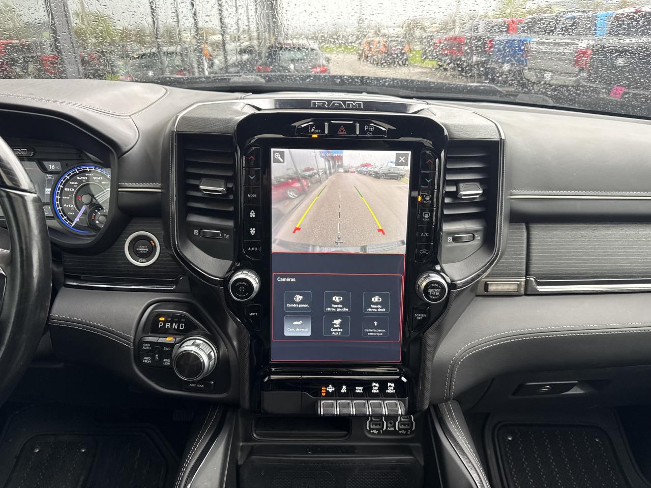 DODGE RAM 1500 CREW LIMITED NIGHT EDITION