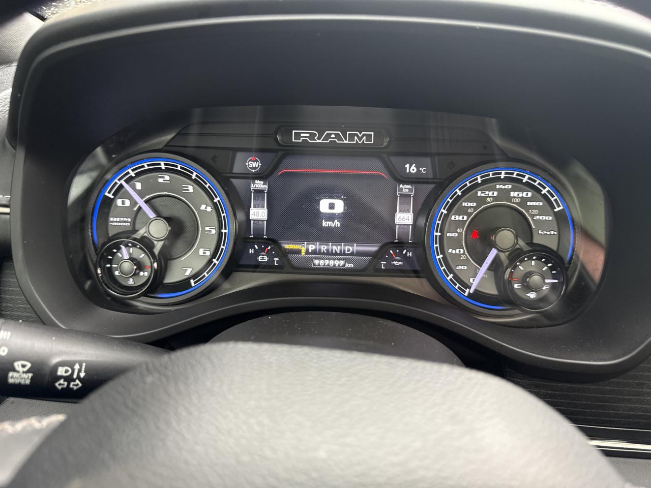 DODGE RAM 1500 CREW LIMITED NIGHT EDITION