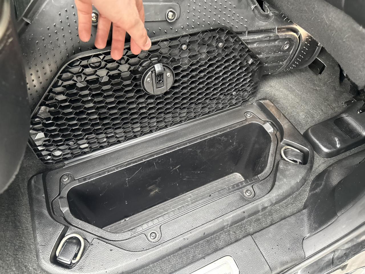 DODGE RAM 1500 CREW LIMITED NIGHT EDITION