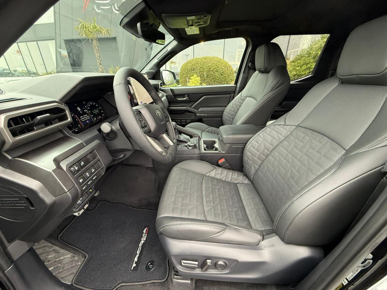 TOYOTA TACOMA TRD SPORT PREMIUM