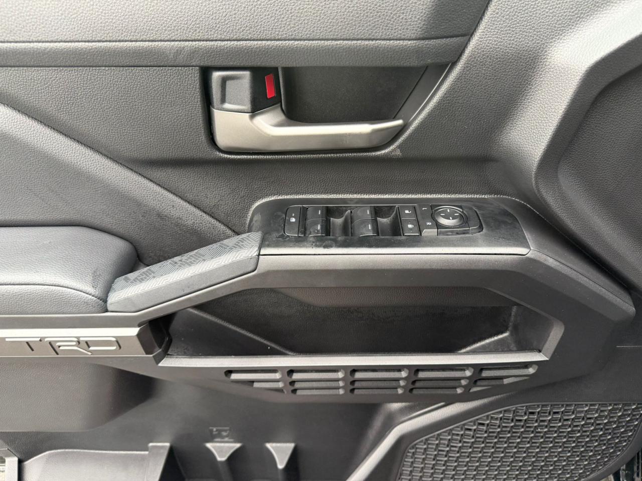 TOYOTA TACOMA TRD SPORT PREMIUM