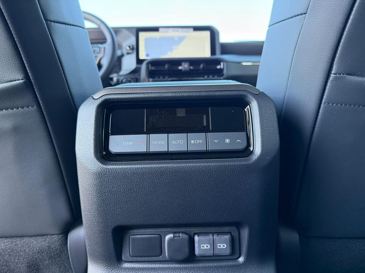 TOYOTA LAND CRUISER 4WD WAGON HYBRID