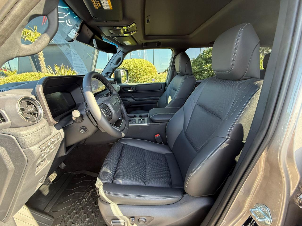 TOYOTA LAND CRUISER 4WD WAGON HYBRID