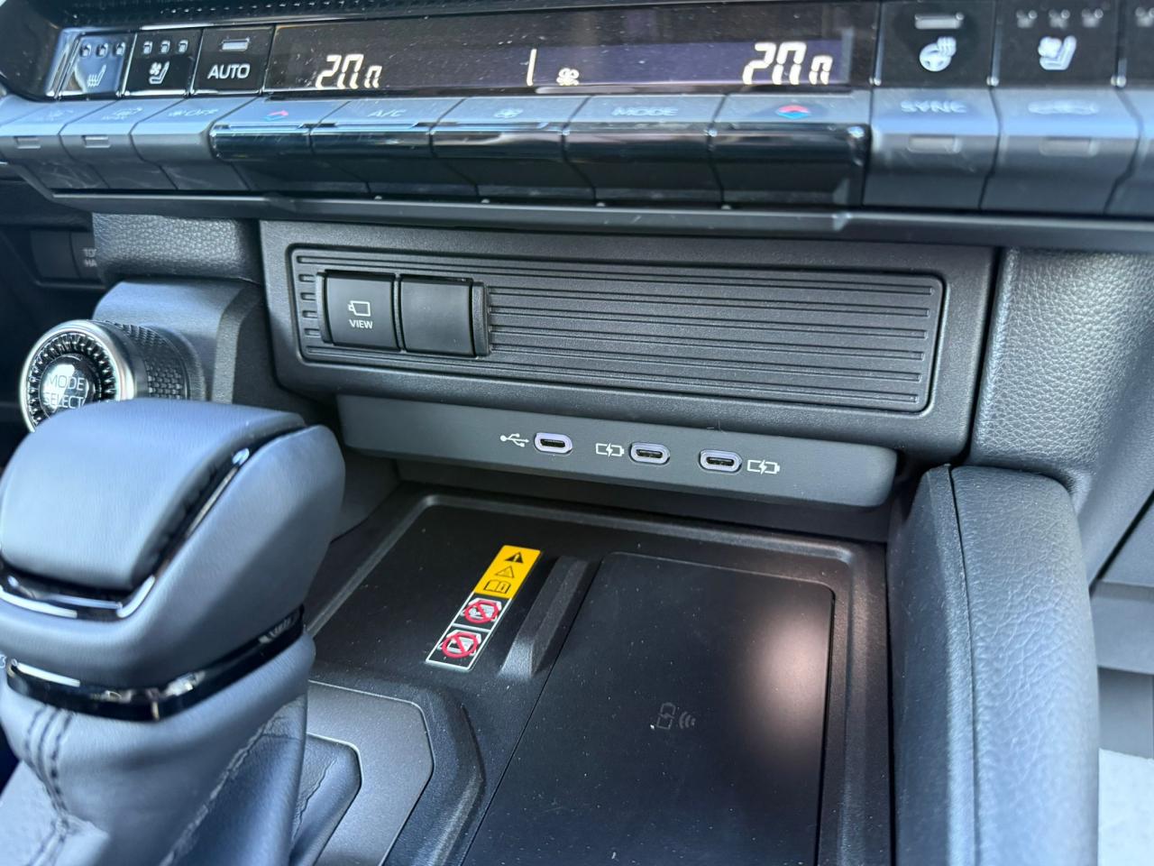 TOYOTA LAND CRUISER 4WD WAGON HYBRID