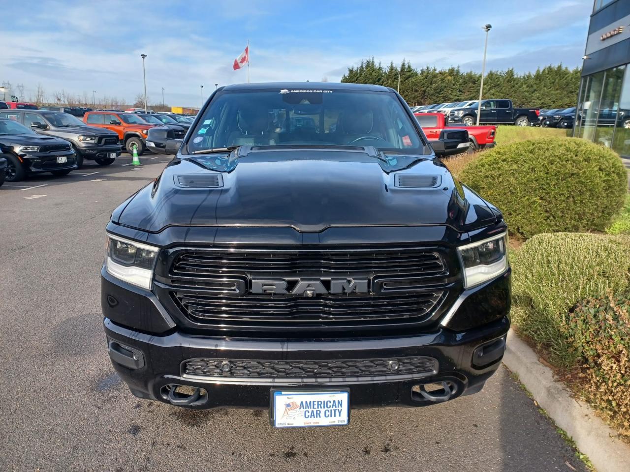 DODGE RAM 1500 CREW LARAMIE SPORT AIR V8 HEMI 5.7L