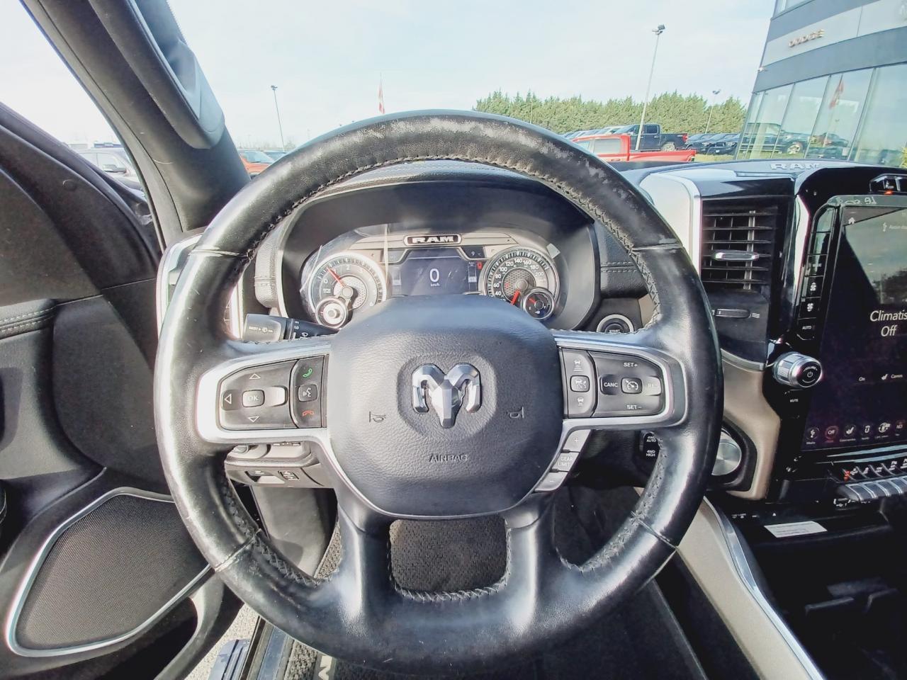 DODGE RAM 1500 CREW LARAMIE SPORT AIR V8 HEMI 5.7L