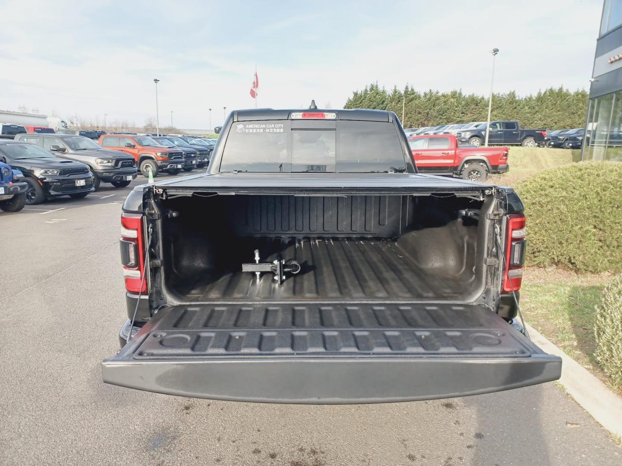 DODGE RAM 1500 CREW LARAMIE SPORT AIR V8 HEMI 5.7L