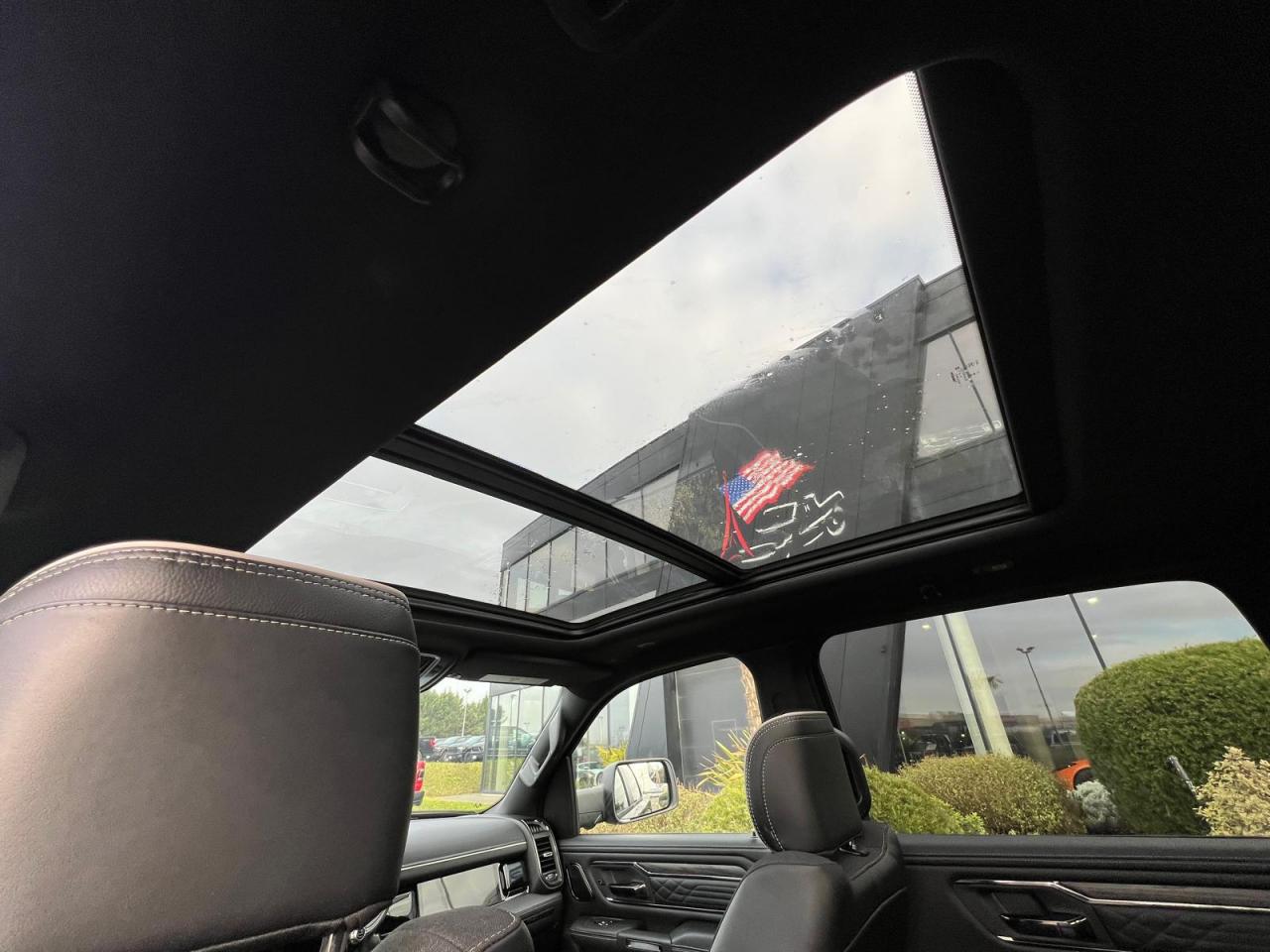 DODGE RAM 1500 CREW LIMITED NIGHT EDITION RAMBOX HAYON MULTI