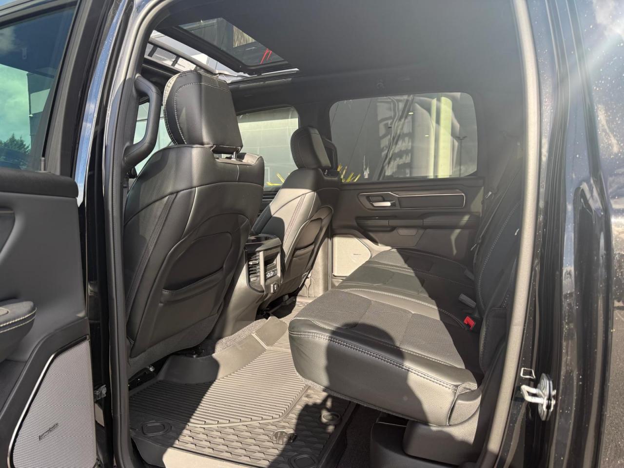 DODGE RAM 1500 CREW CAB REBEL AIR RAMBOX HAYON MULTI