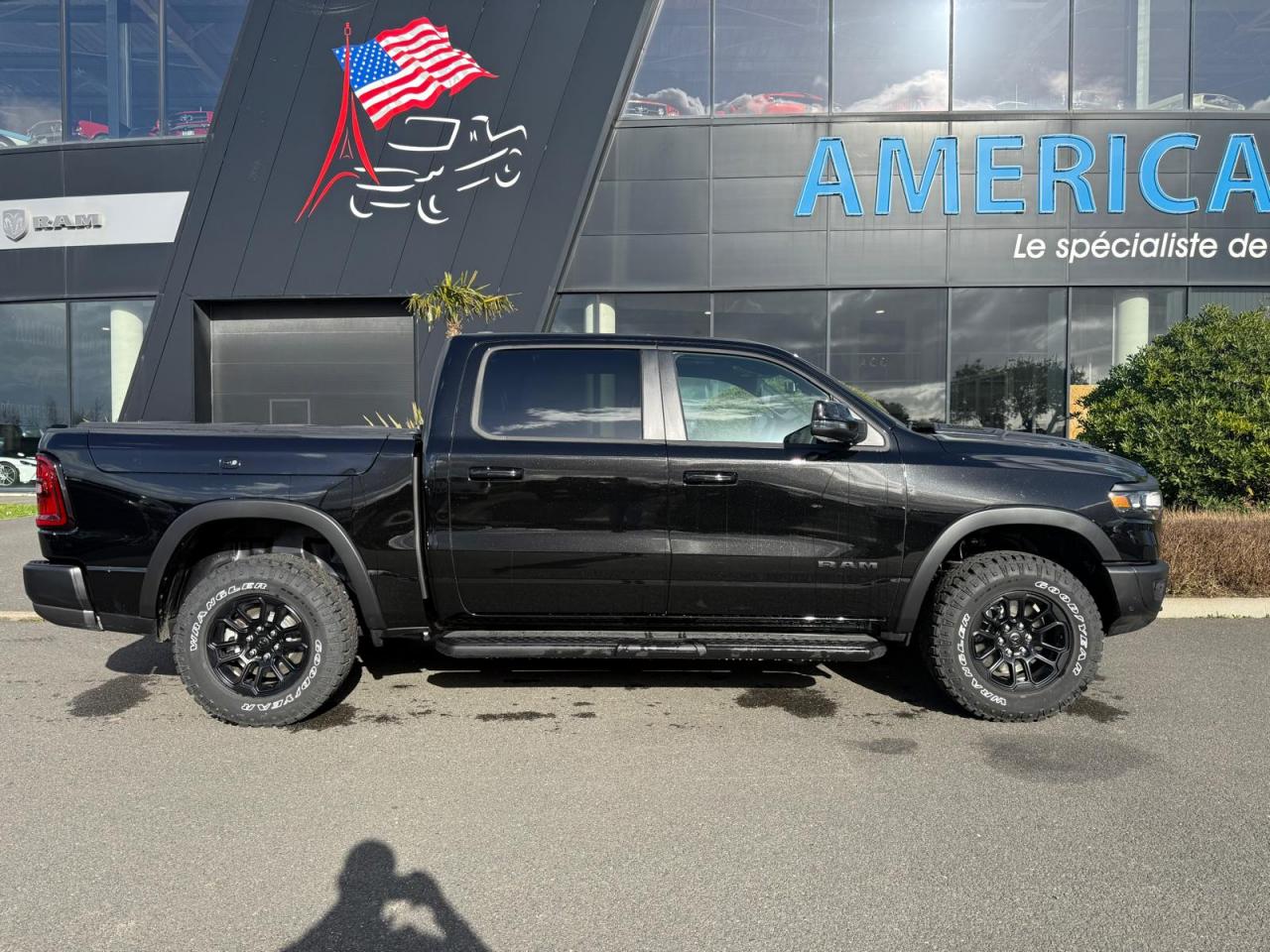 DODGE RAM 1500 CREW CAB REBEL AIR RAMBOX HAYON MULTI