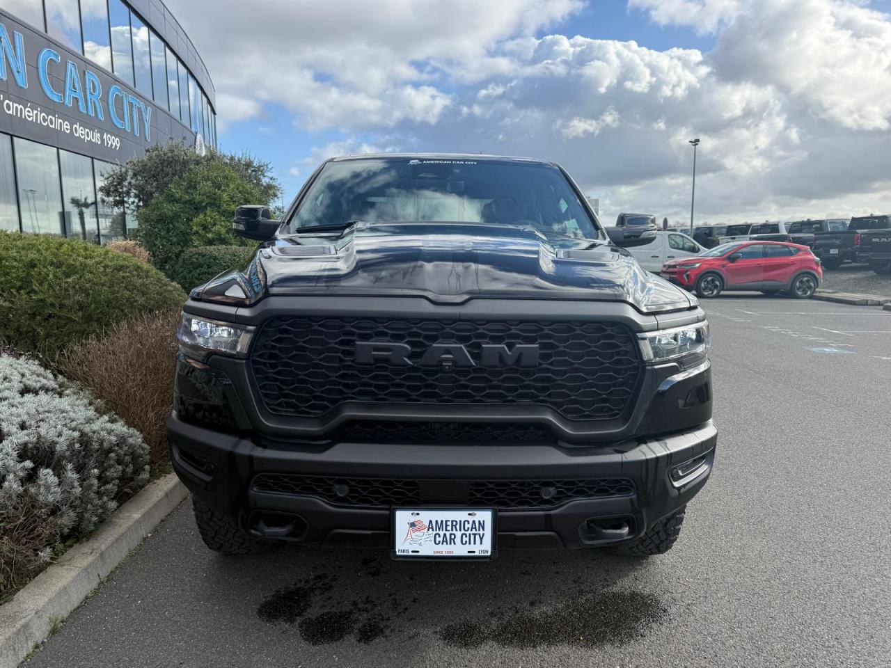 DODGE RAM 1500 CREW CAB REBEL AIR RAMBOX HAYON MULTI