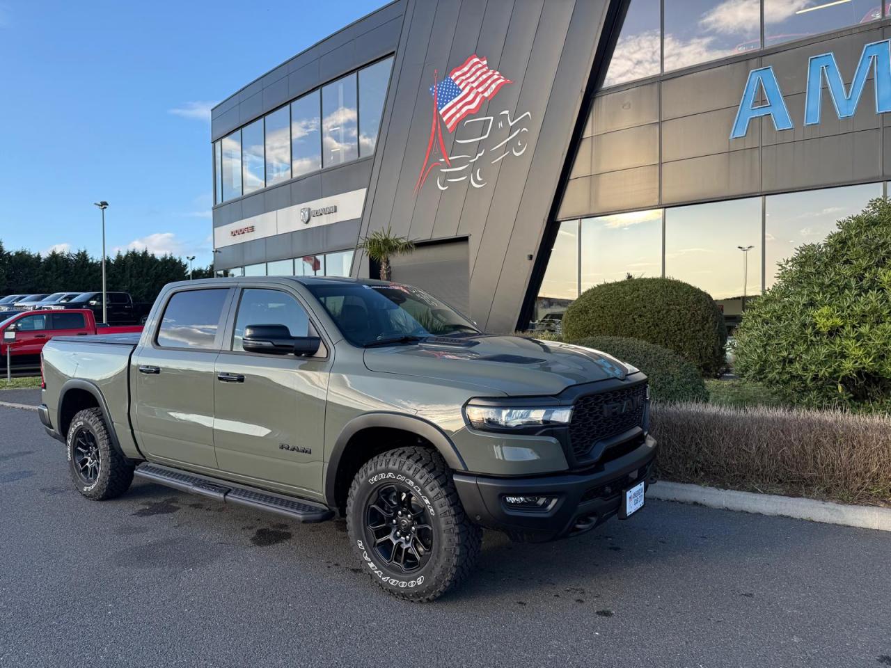 DODGE RAM 1500 CREW CAB REBEL AIR HAYON MULTI