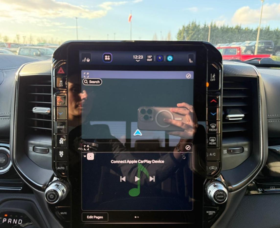 DODGE RAM 1500 CREW CAB REBEL AIR HAYON MULTI