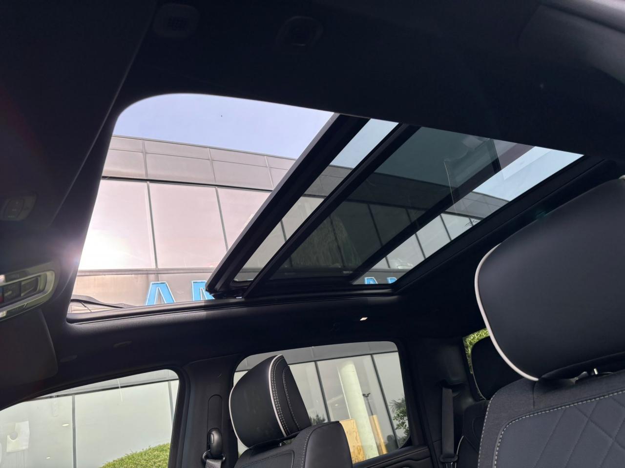 DODGE RAM 1500 CREW LIMITED NIGHT EDITION AIR RAMBOX