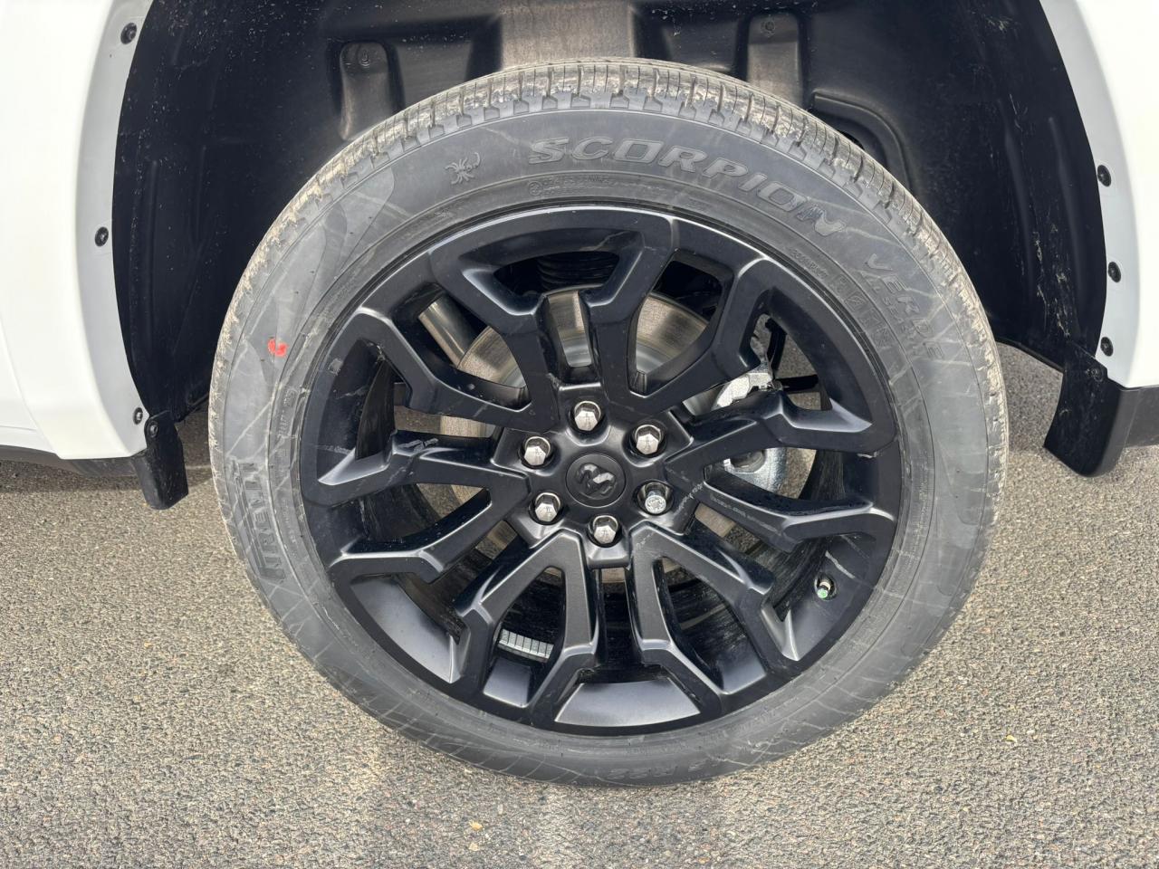 DODGE RAM 1500 CREW LIMITED NIGHT EDITION AIR RAMBOX