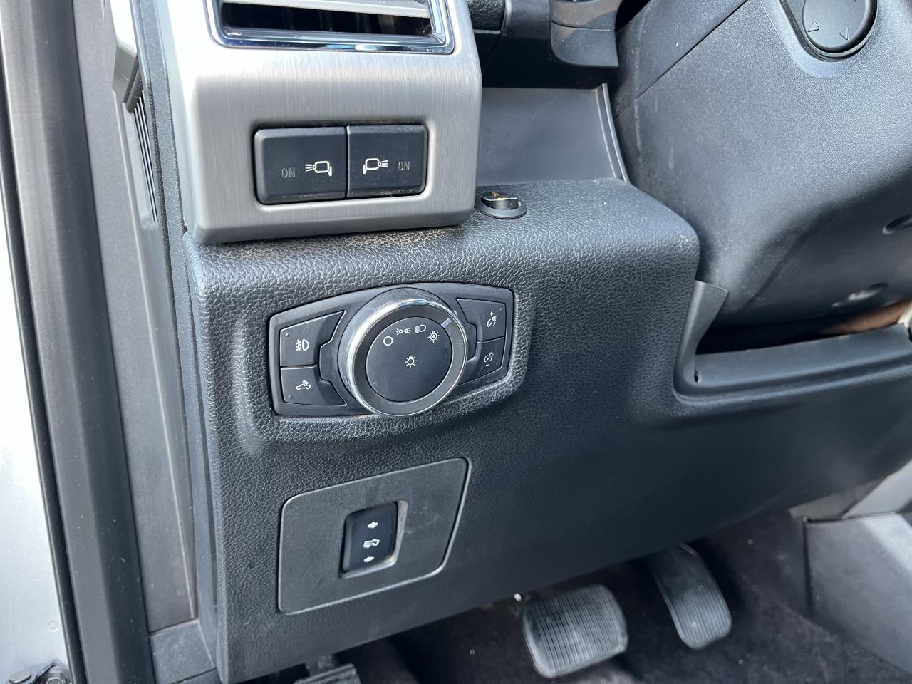 FORD F150 SUPERCREW PLATINUM V6 3.5L REHAUSSE