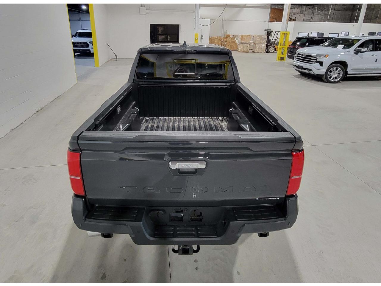 TOYOTA TACOMA LIMITED I-FORCE MAX 2.4L 4-Cyl. Turbo Hybrid - 5ft bed