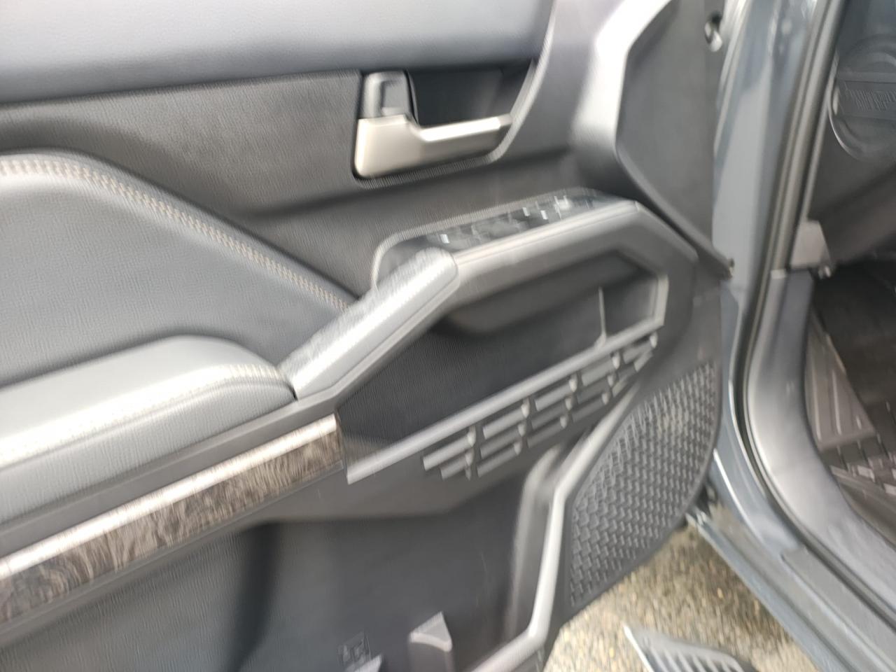 TOYOTA TACOMA LIMITED I-FORCE MAX 2.4L 4-Cyl. Turbo Hybrid - 5ft bed