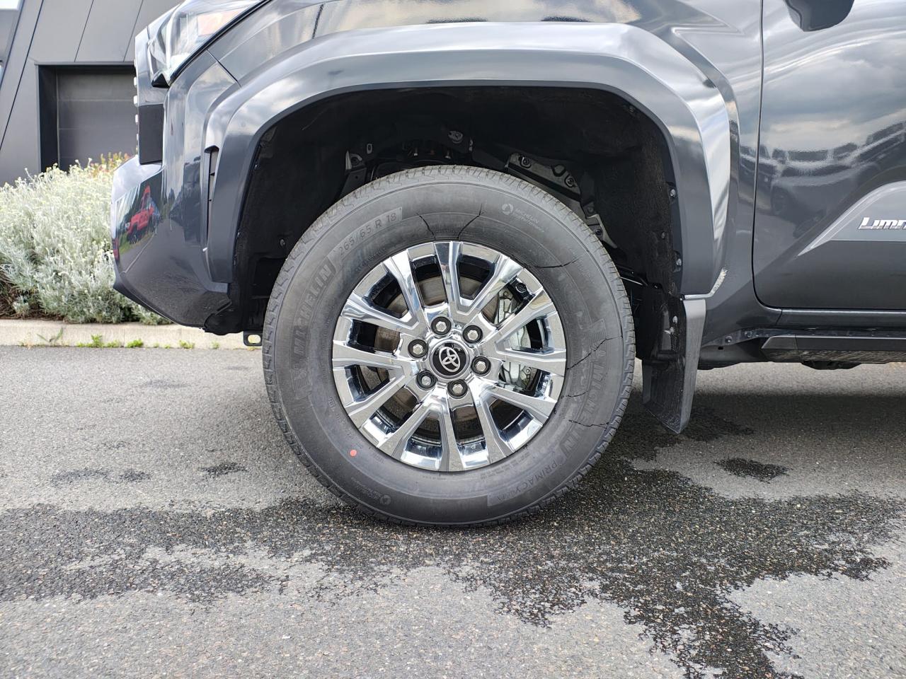 TOYOTA TACOMA LIMITED I-FORCE MAX 2.4L 4-Cyl. Turbo Hybrid - 5ft bed