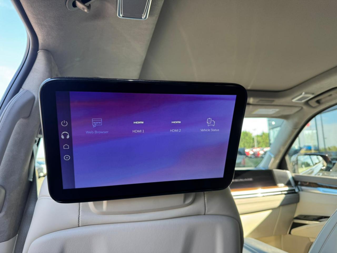 CADILLAC ESCALADE ESV Platinum Luxury V8 6.2L