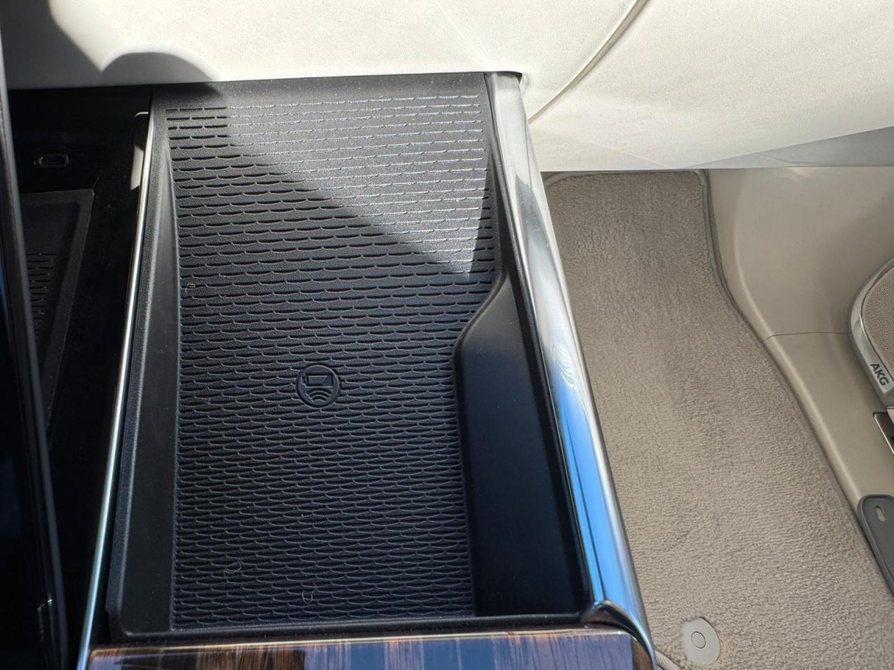 CADILLAC ESCALADE ESV Platinum Luxury V8 6.2L