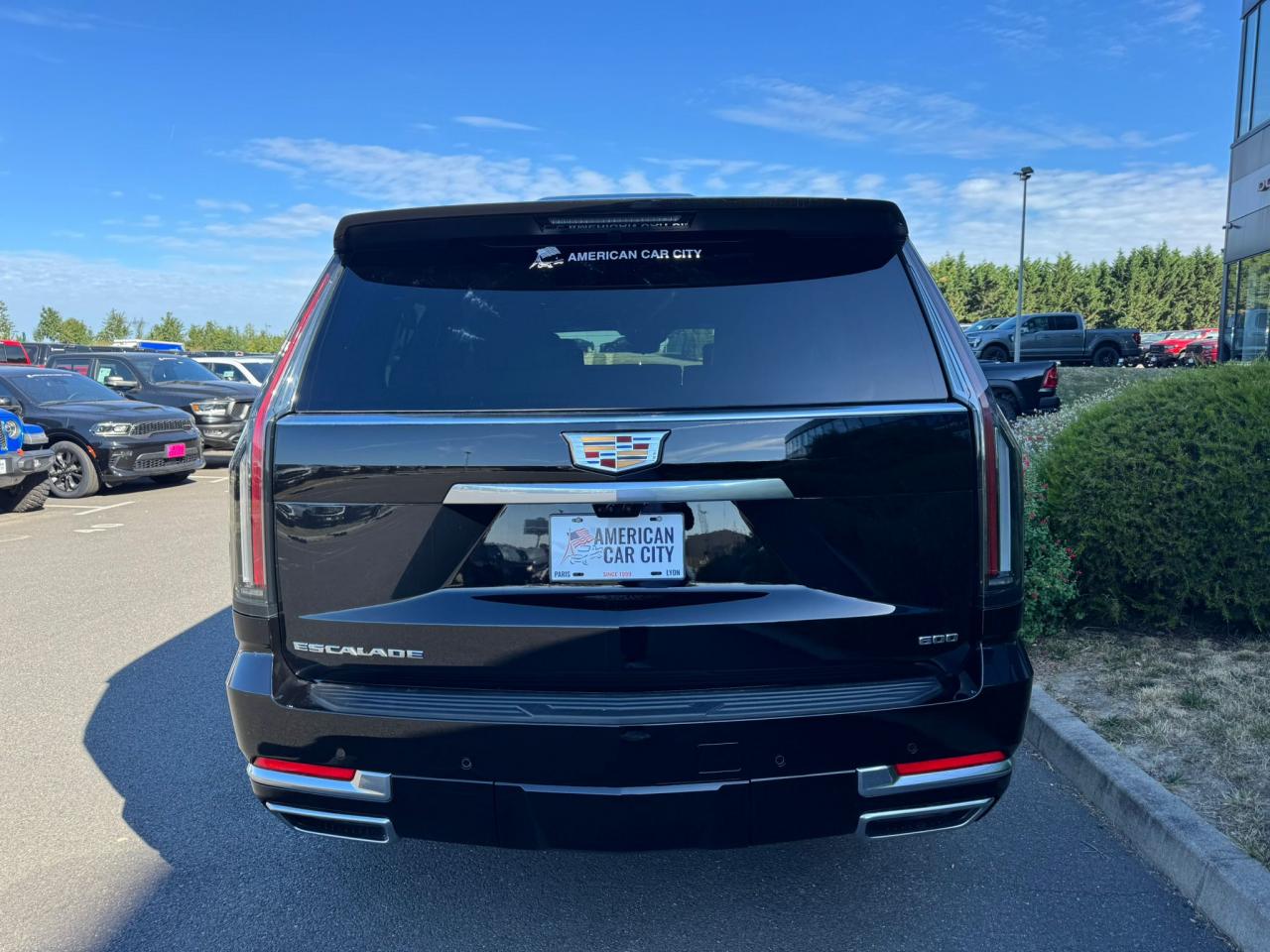 CADILLAC ESCALADE ESV Platinum Luxury V8 6.2L