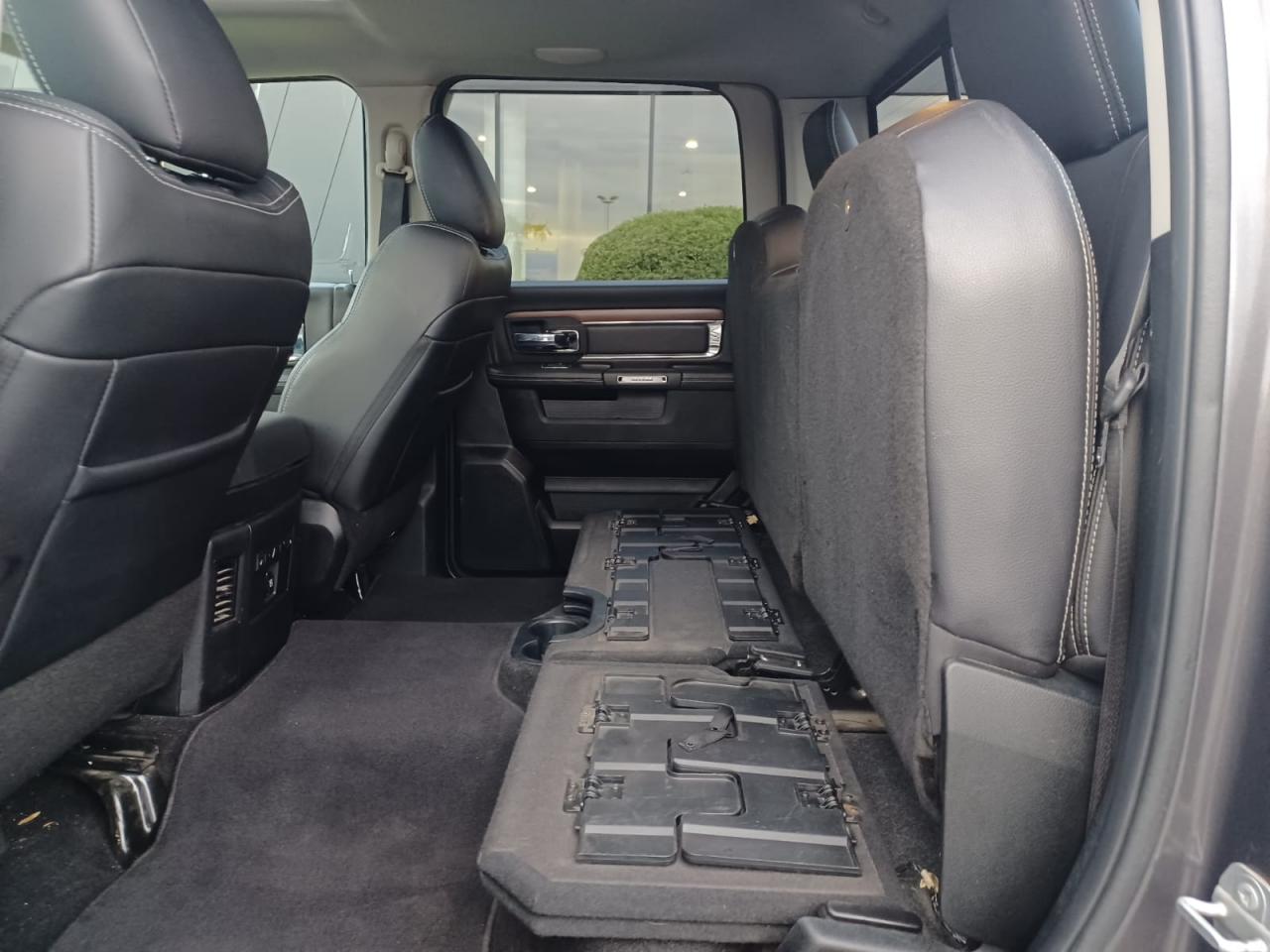 DODGE RAM 1500 CREW LARAMIE AIR V8 5.7L HEMI 395hp - GPL