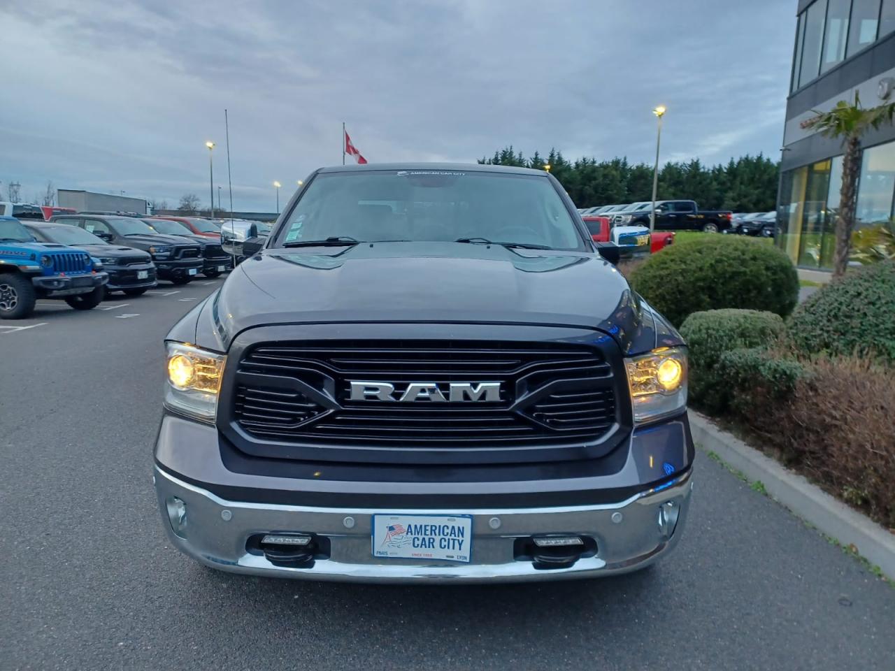 DODGE RAM 1500 CREW LARAMIE AIR V8 5.7L HEMI 395hp - GPL