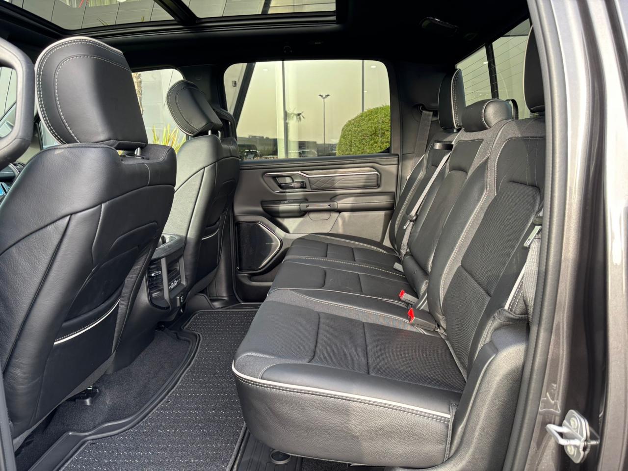 DODGE RAM 1500 CREW LIMITED NIGHT EDITION RAMBOX HAYON MULTI