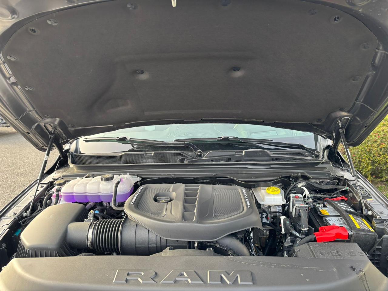 DODGE RAM 1500 CREW LIMITED NIGHT EDITION RAMBOX HAYON MULTI