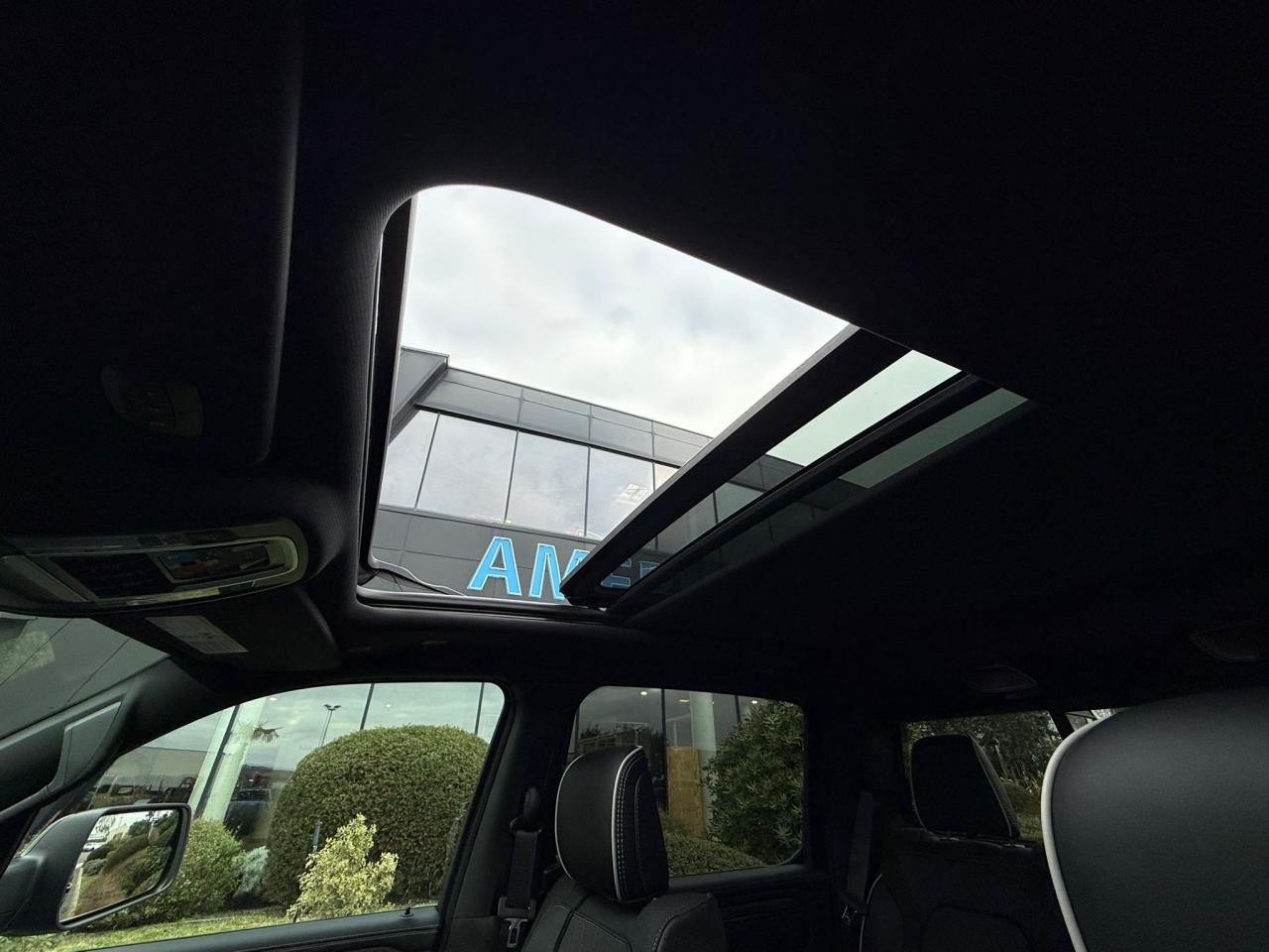 DODGE RAM 1500 CREW LIMITED NIGHT EDITION RAMBOX