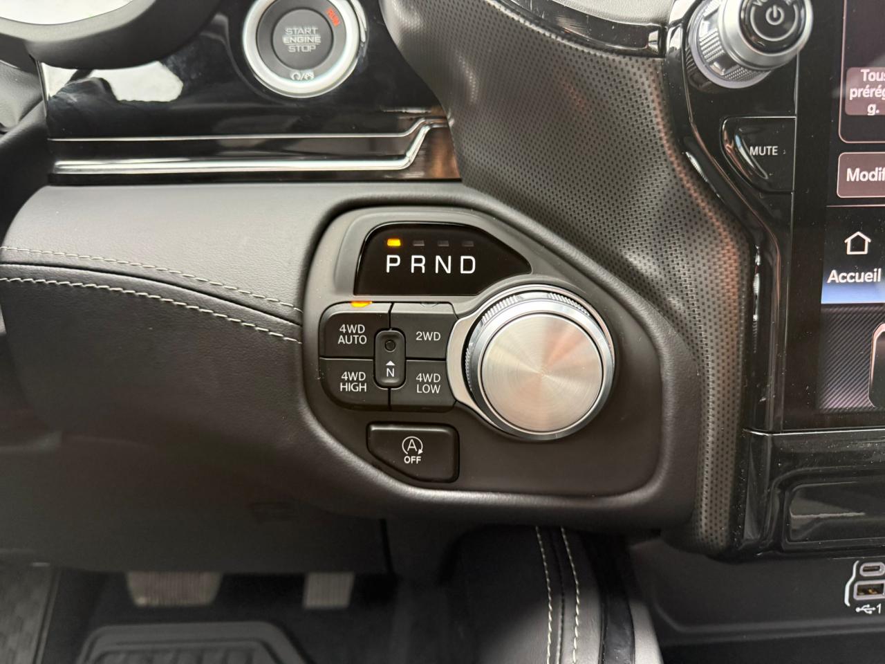 DODGE RAM 1500 CREW LIMITED NIGHT EDITION RAMBOX