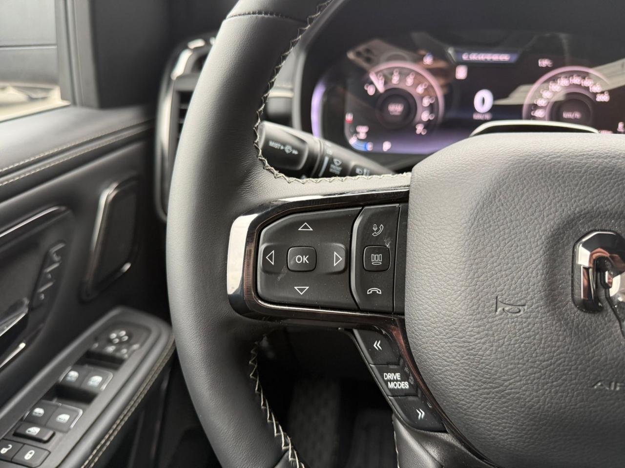 DODGE RAM 1500 CREW LIMITED NIGHT EDITION RAMBOX