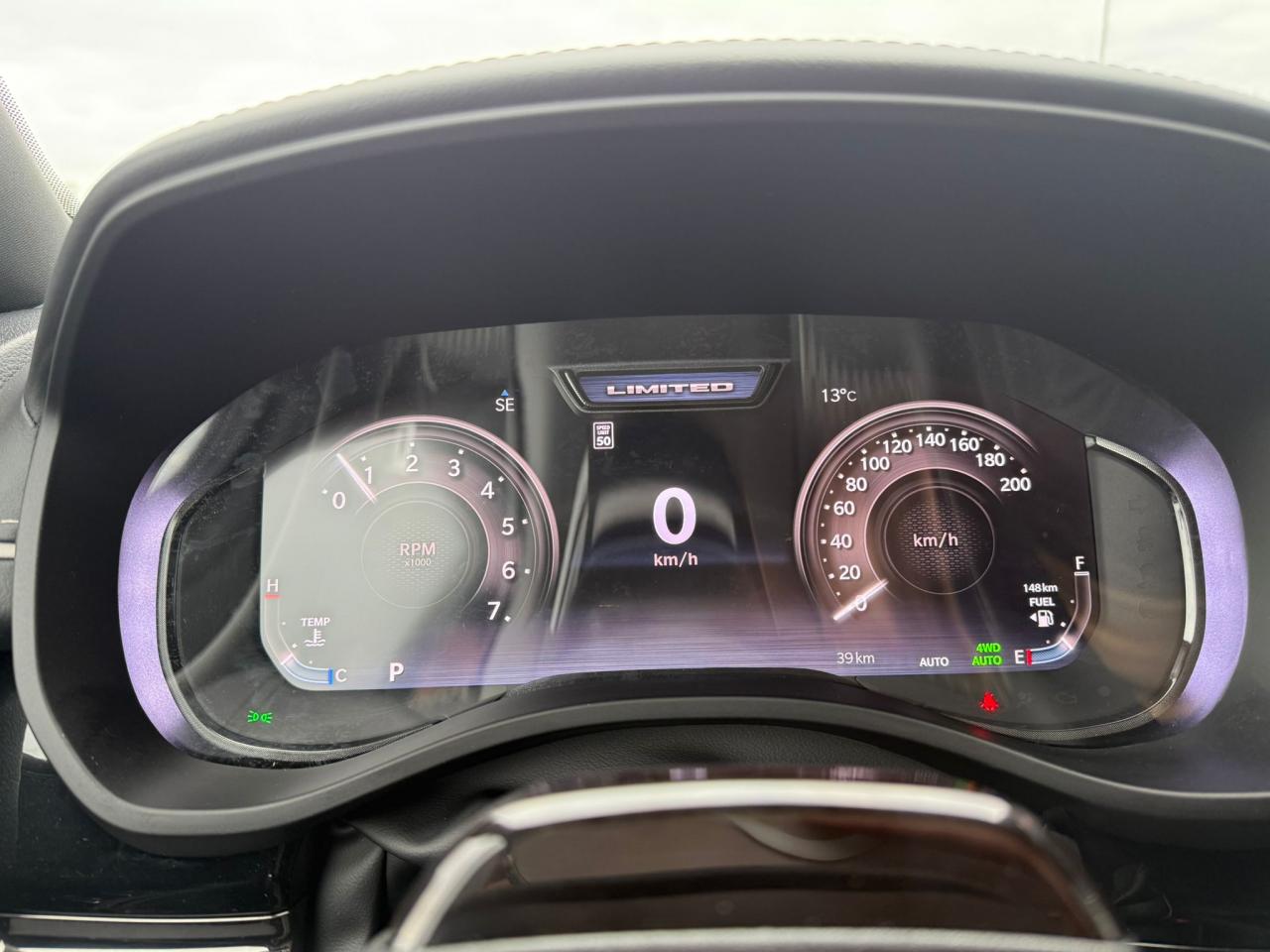 DODGE RAM 1500 CREW LIMITED NIGHT EDITION RAMBOX