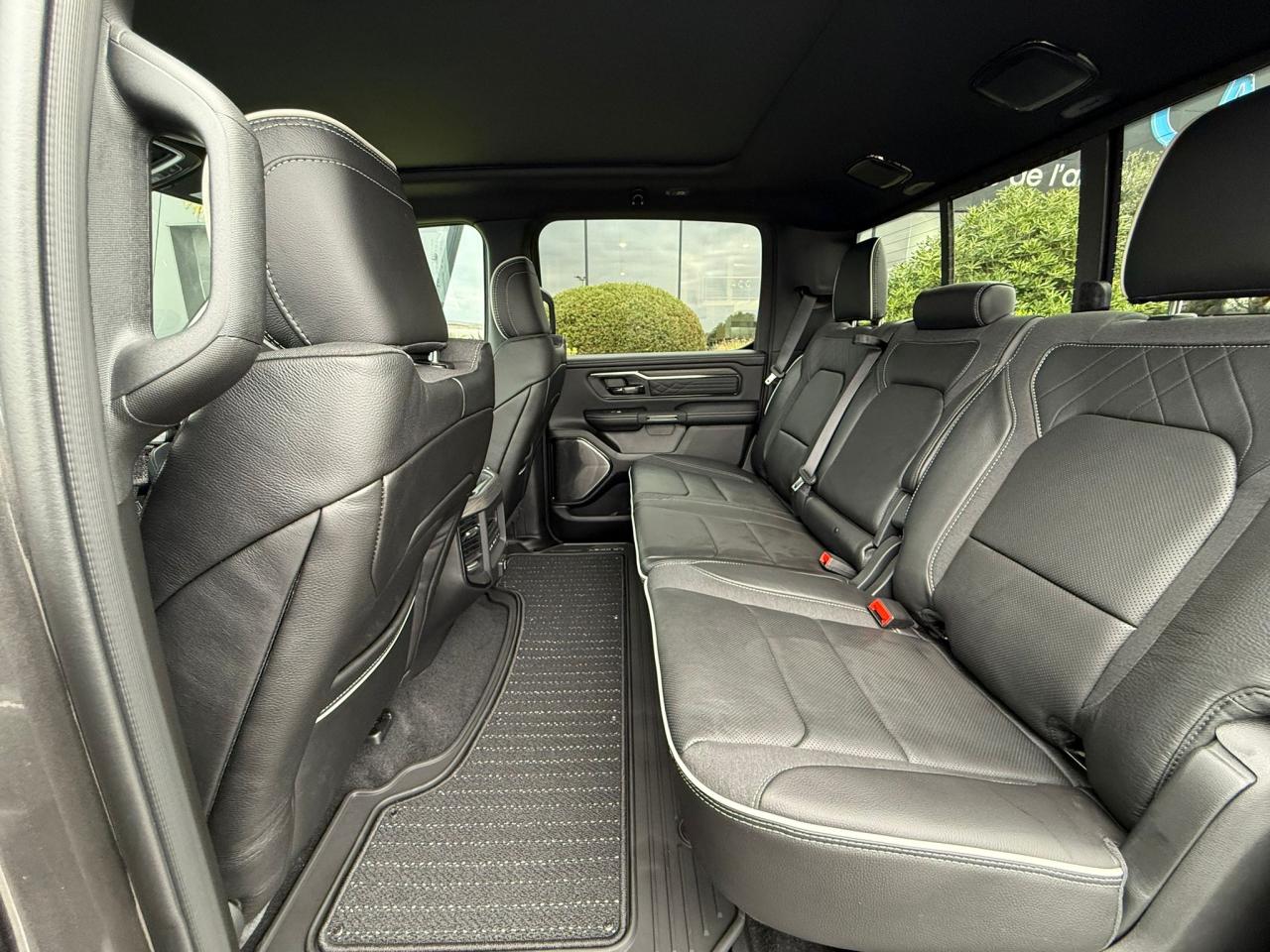 DODGE RAM 1500 CREW LIMITED NIGHT EDITION RAMBOX