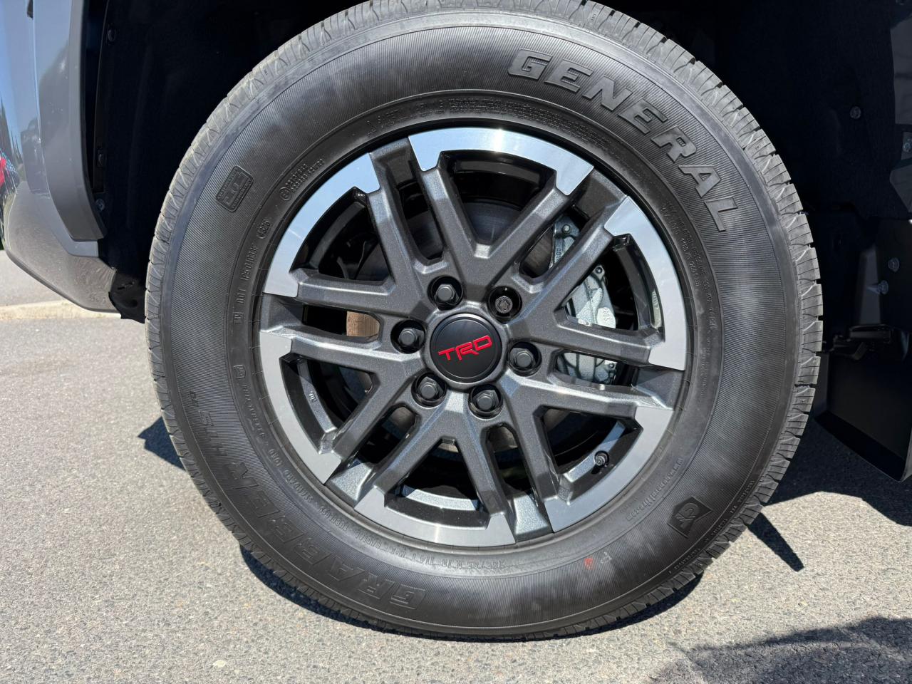 TOYOTA TACOMA TRD SPORT PREMIUM
